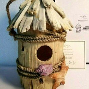 Lenox Beachy Beach Birdhouse. SeaShore to please.